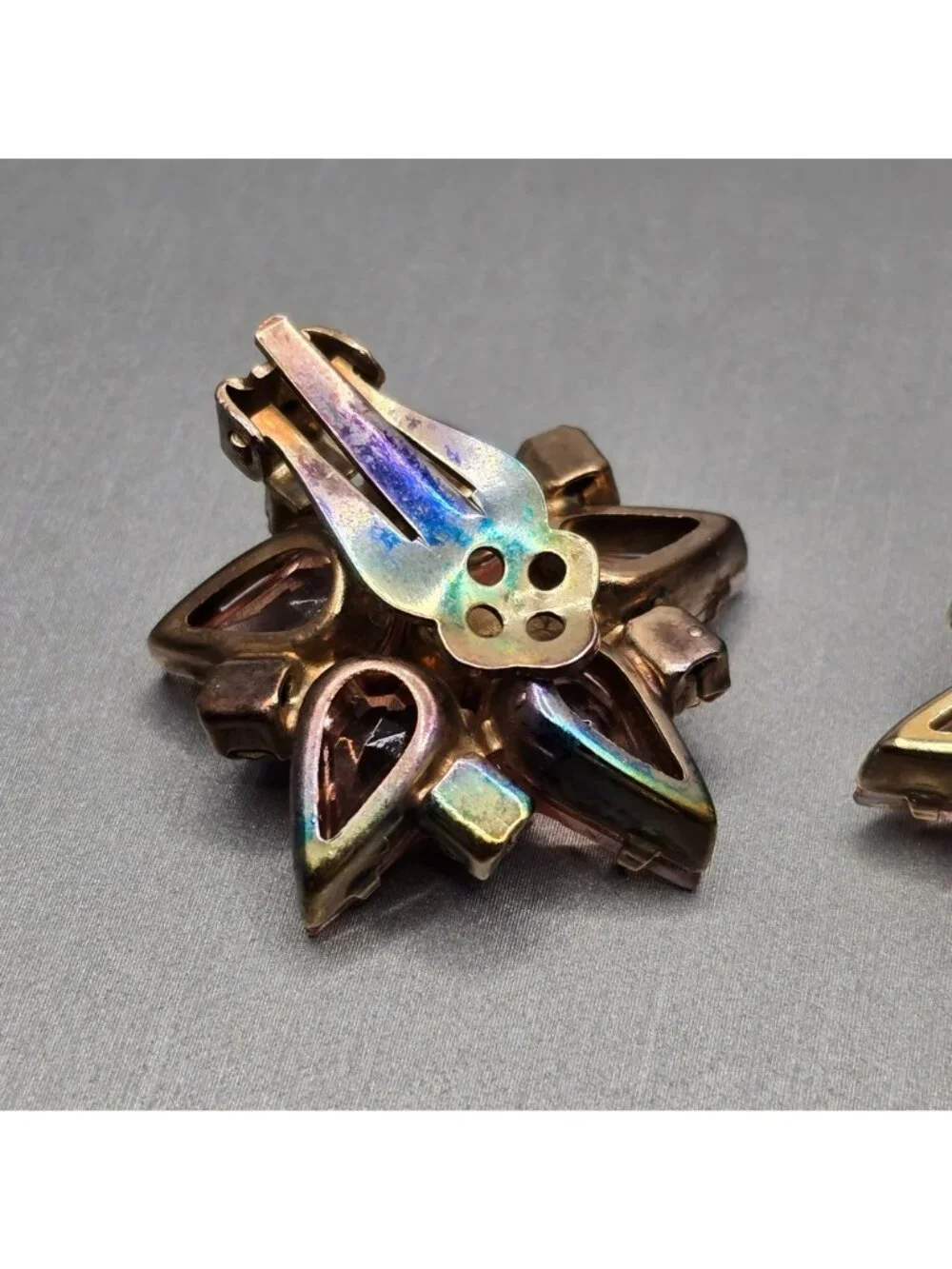 Vintage Pink Rhinestone Starburst Clip On Earrings Peach Mid Century Modern